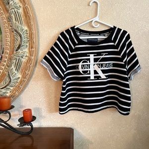 Calvin Klein Crop Top- size XXL